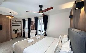 Peaceful Studio Near Porte De Versailles